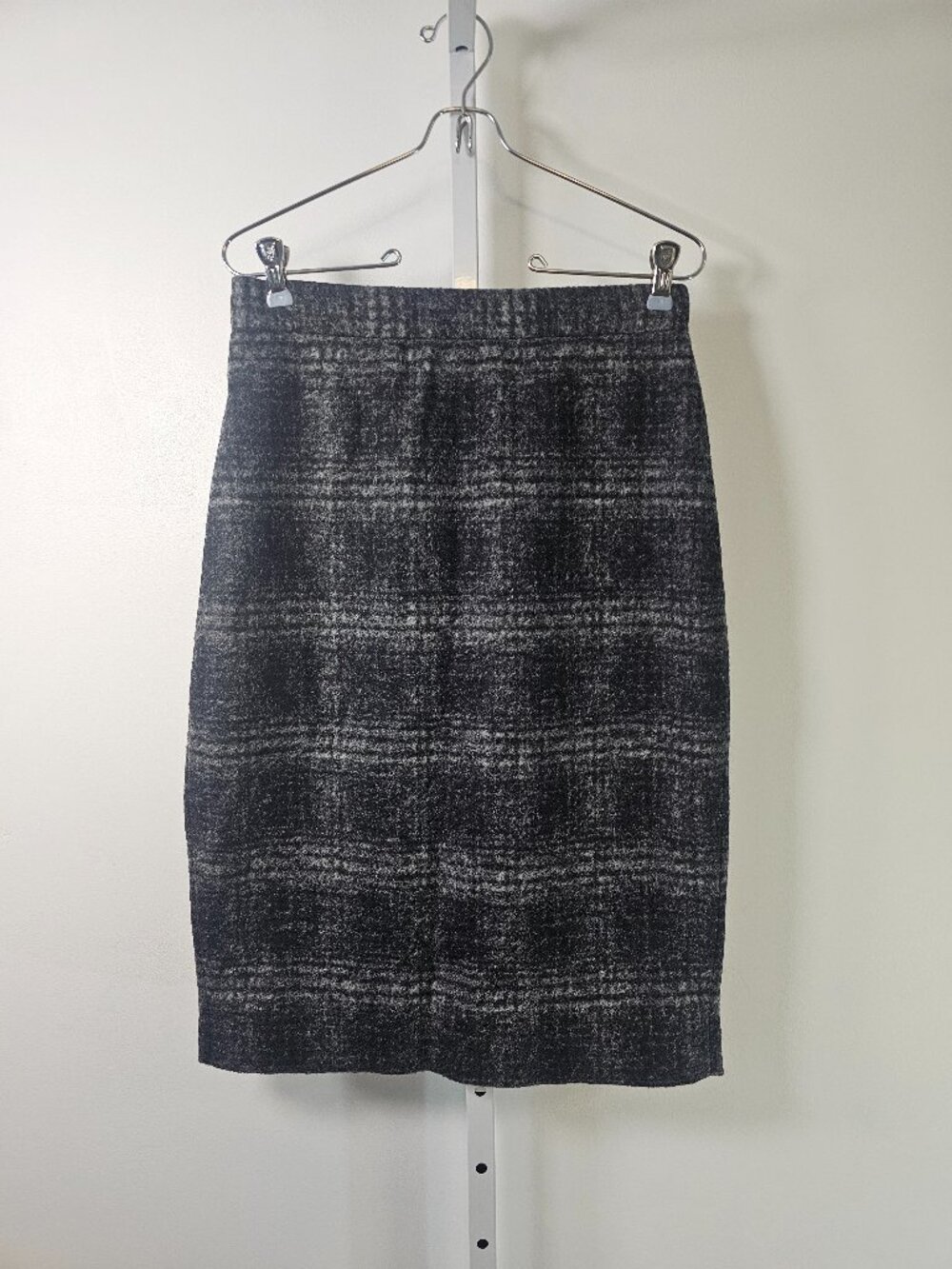 Banana Republic Skirt Pencil Gray Black Plaid Wool 6